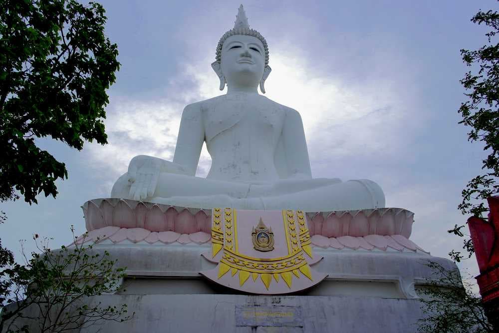 Buddha Statue in Phanom Sawai Forest Park