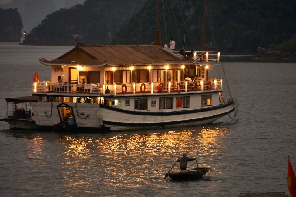 Halong Bay travel image