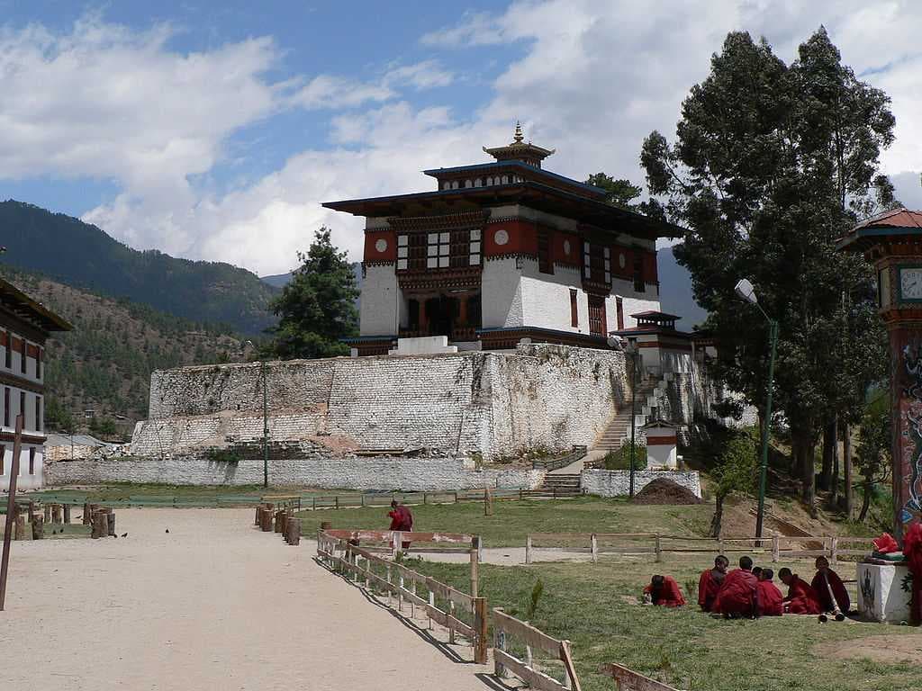 Dechen Phodrang travel image