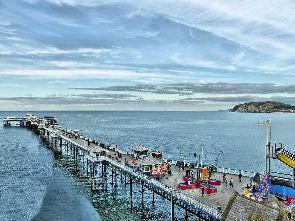 Llandudno pier from Marine Drive