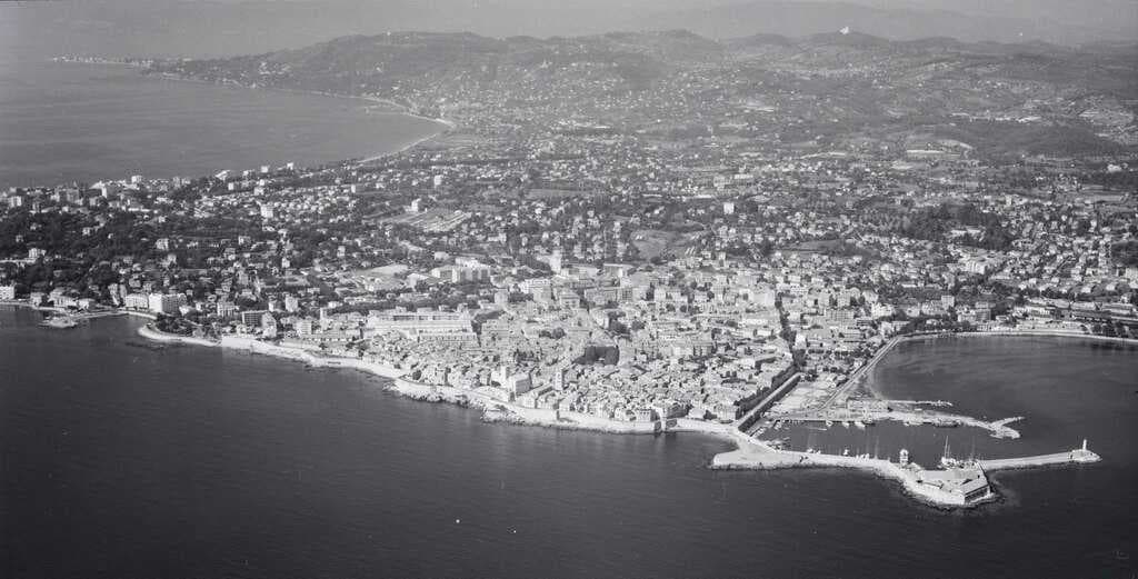 Aerial view of Antibes in 1957, before the expansion of Port Vauban