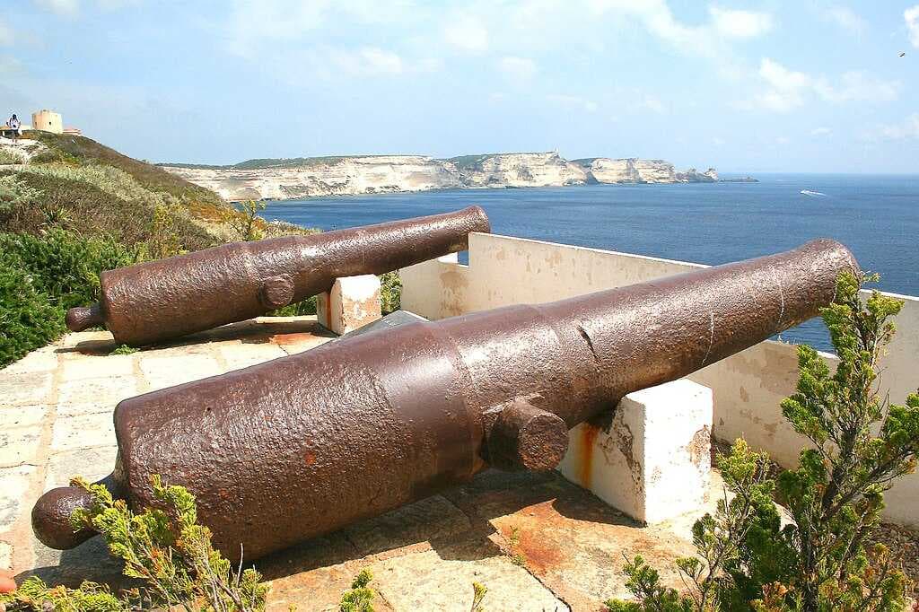 Guns in the fortress of Bonifacio.