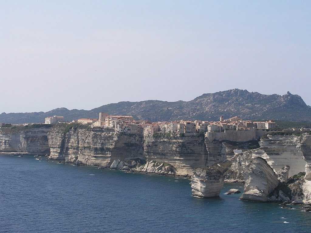 Bonifacio travel image