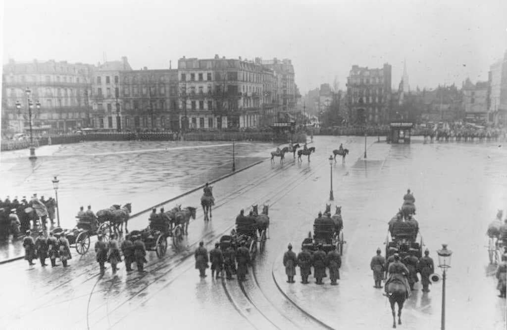 German military parade in Lille, 1915