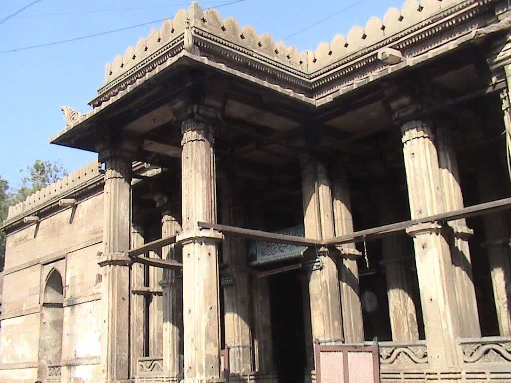 Tomb of Ahmed Shah and Ahmed Shah's Mosque travel image