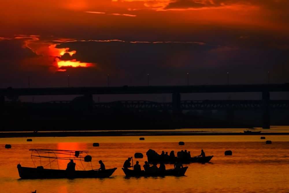 Triveni Sangam - Confluence of 3 Rivers
