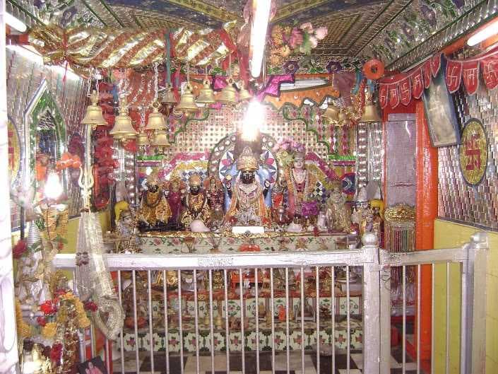 Idol of Lord Badrinath (Vishnu) in Badrinath Temple, Badrinath