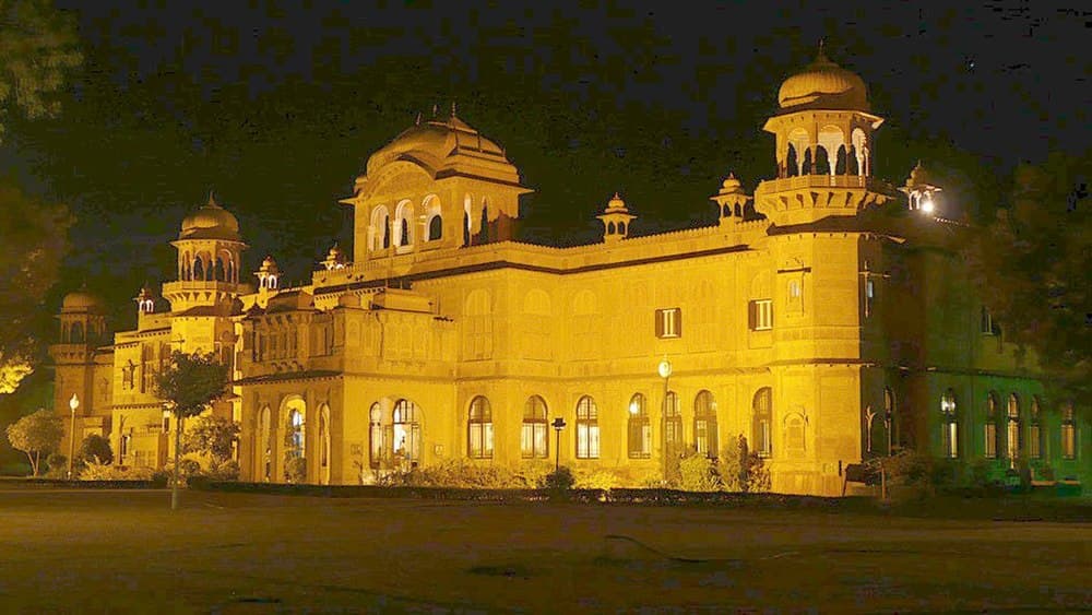 Lallgarh Palace travel image