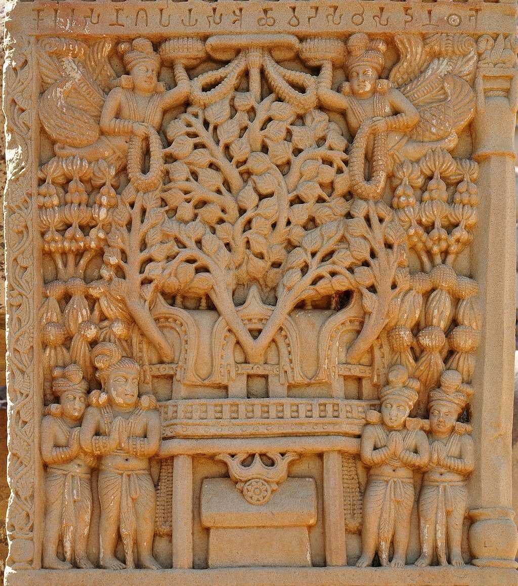 Illustration of the temple built by Asoka at Bodh-Gaya around the Bodhi tree. Sculpture of the Satavahana period at Sanchi, 1st century CE.