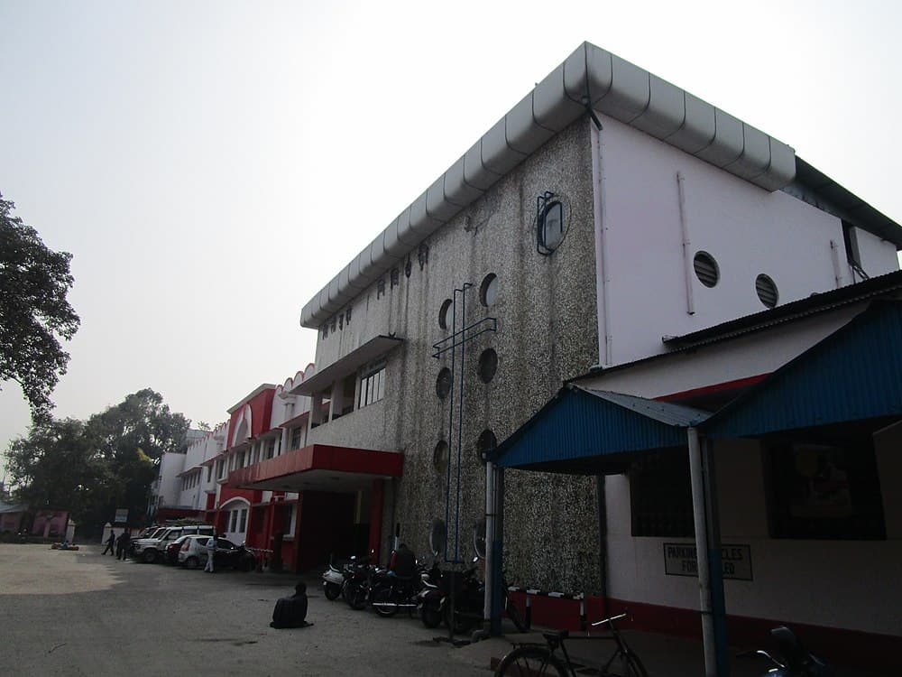 Darjeeling Himalayan Railway travel image