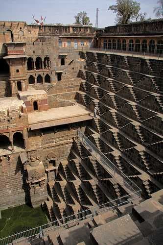 Chand Baori travel image