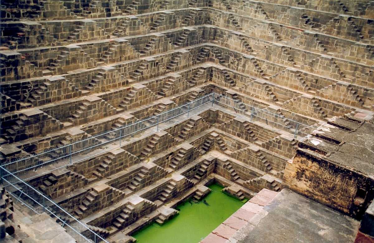 Chand Baori travel image
