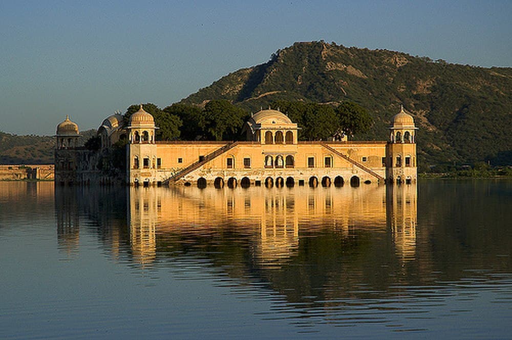 Jal Mahal travel image