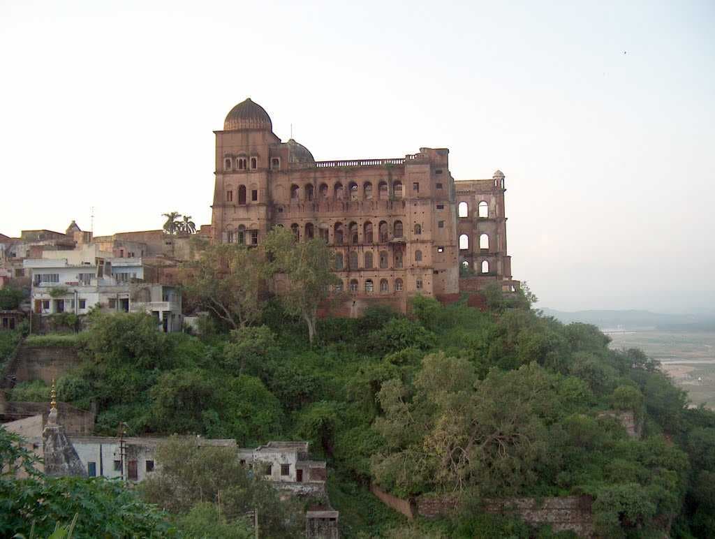Golghar