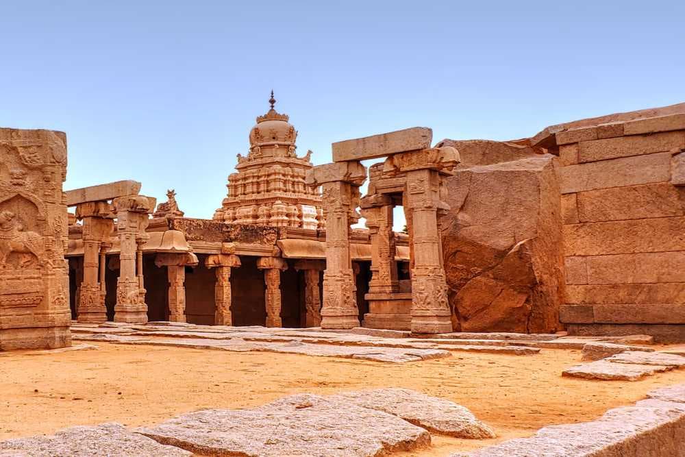 Lepakshi - Famous for the Hanging Pillar
