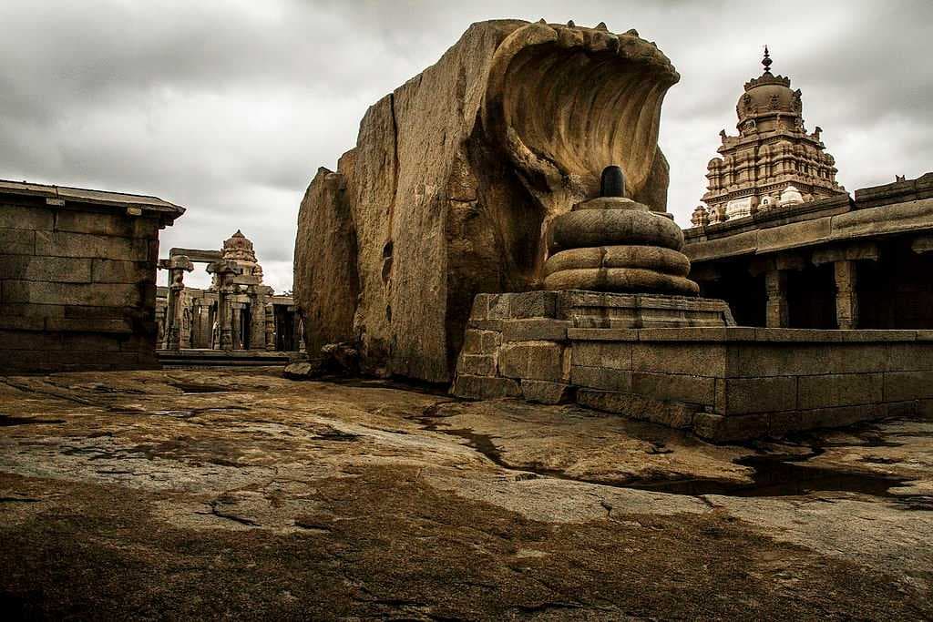 Lepakshi Temple travel image