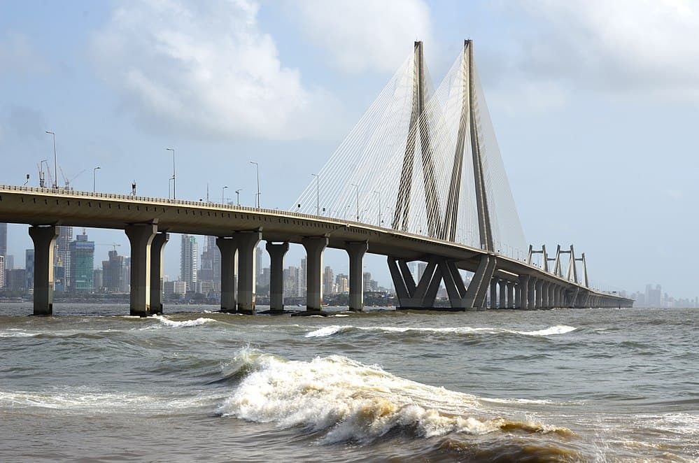 Bandra Worli Sea Link travel image