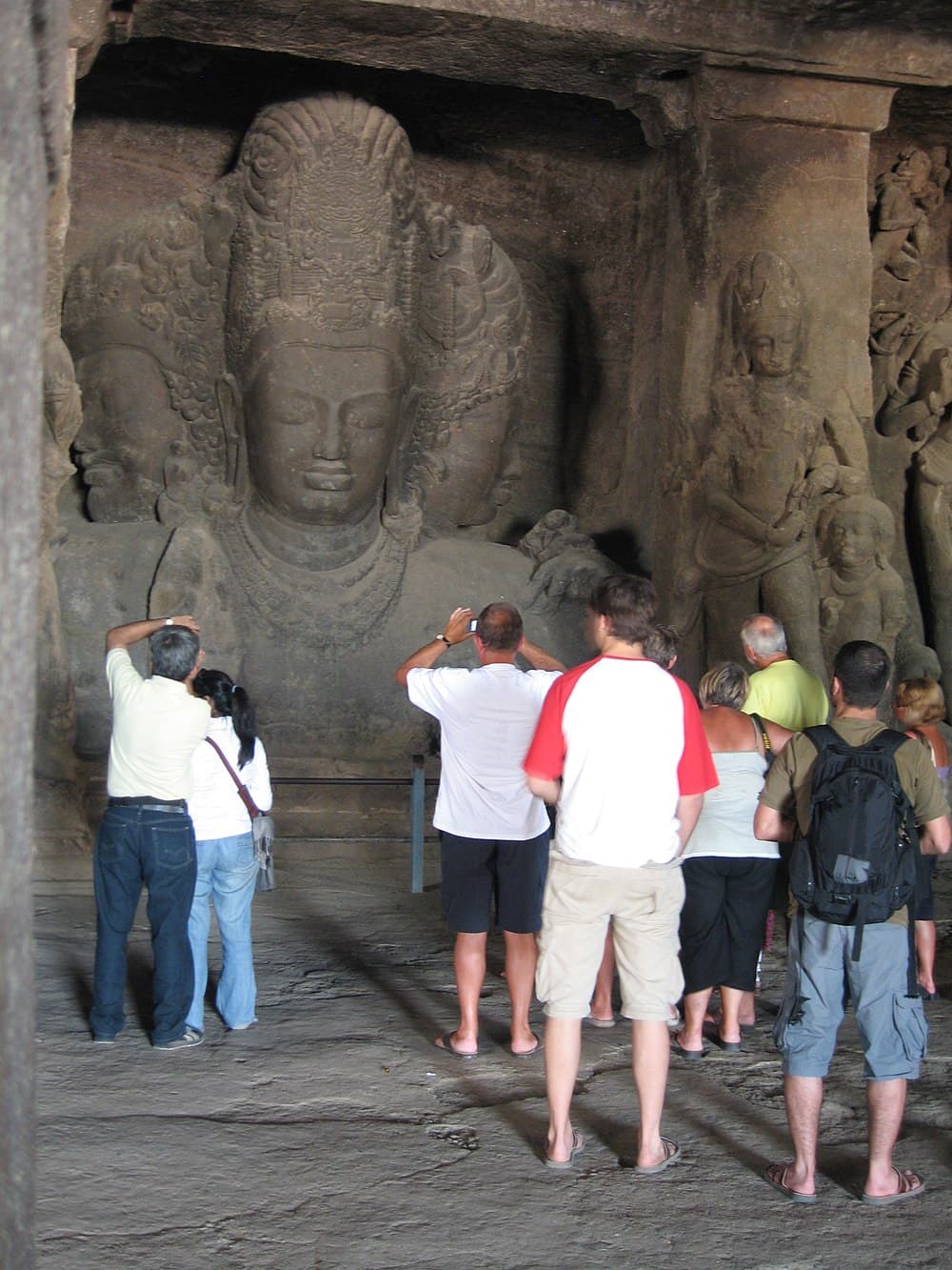 Elephanta Caves travel image