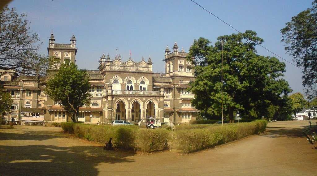 Ahmedganj Palace