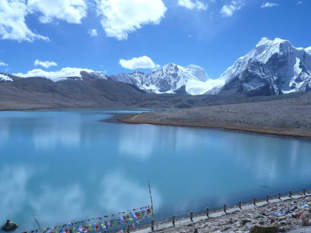 Gurudongmar Lake travel image