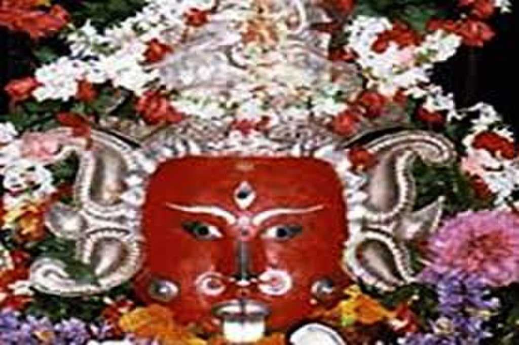 Maa Majhighariani Temple travel image