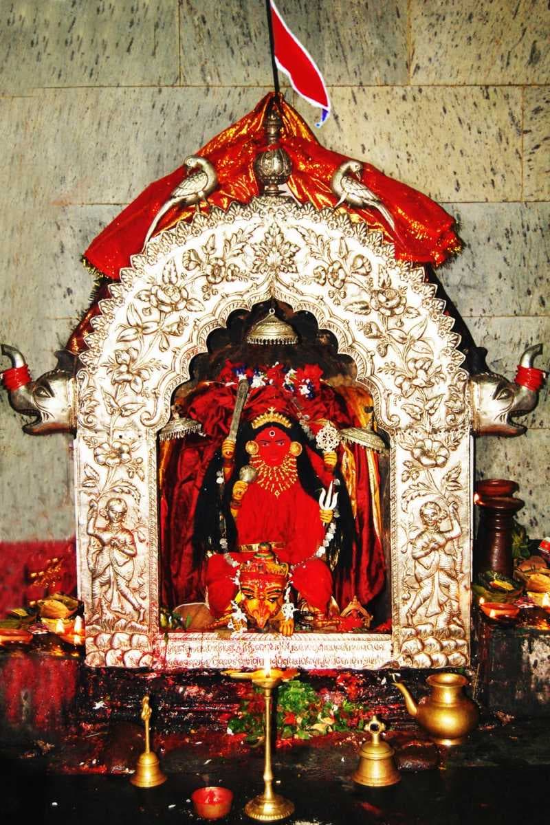 Maa Majhighariani Temple travel image