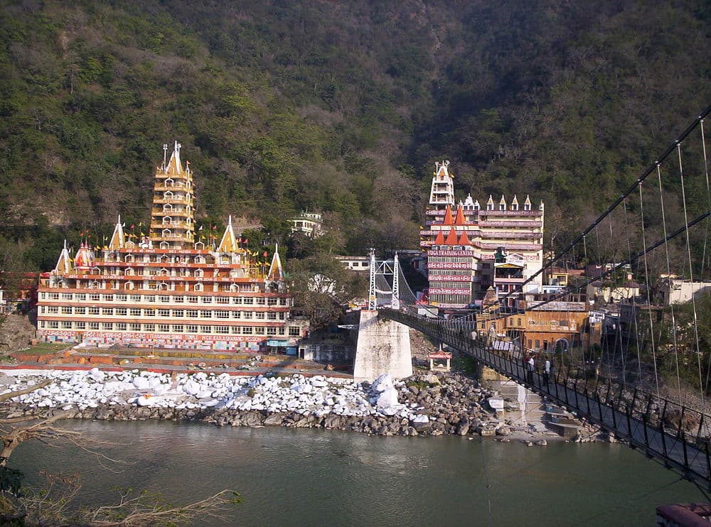 Lakshman Jhula travel image