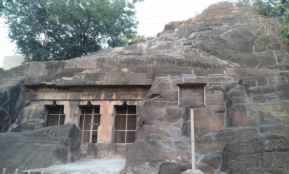 Mogalarajapuram Caves travel image