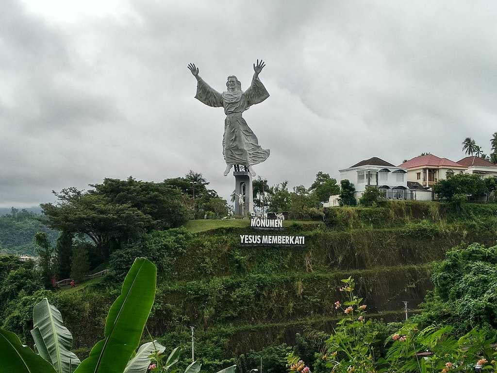 Giant Statue Of Jesus