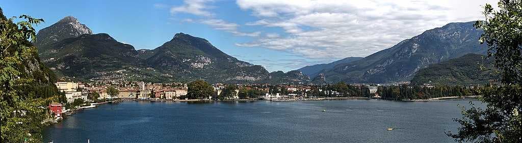 A panoramic image of the Riva del Garda's lakefront.