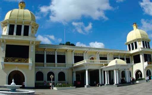 Muzium Diraja Kedah, the royal museum