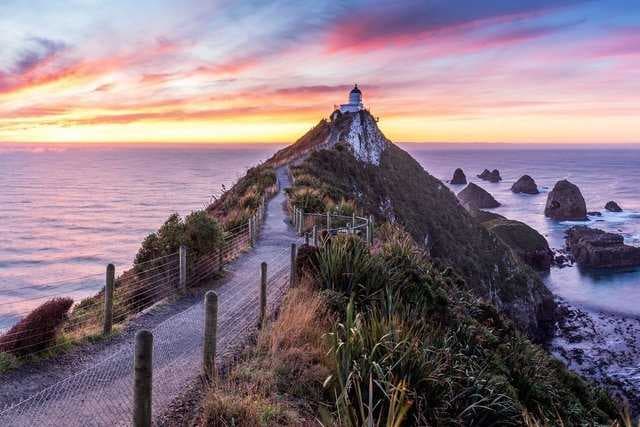 Nugget Point Lighthouse