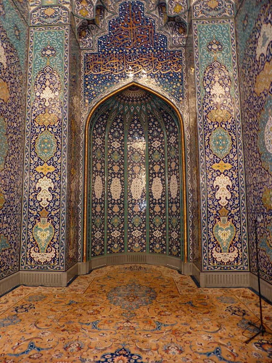 Sultan Qaboos Mosque travel image