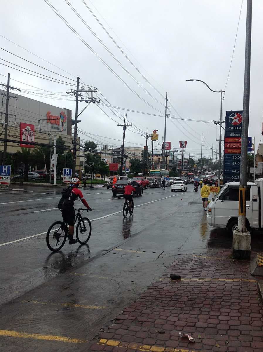 Aguinaldo Highway or Tagaytay City - Silang Junction