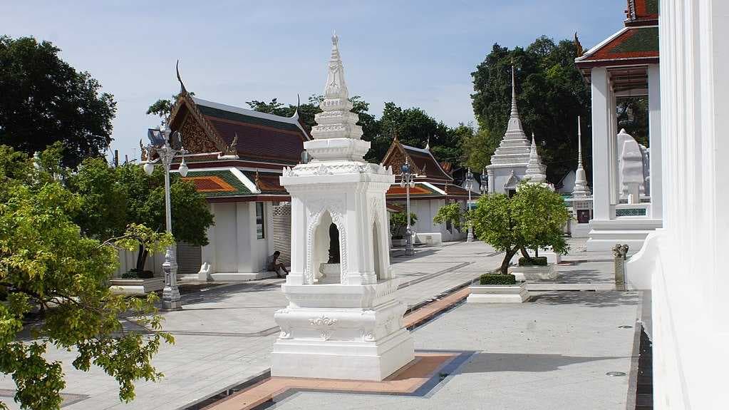 Loha Prasat travel image