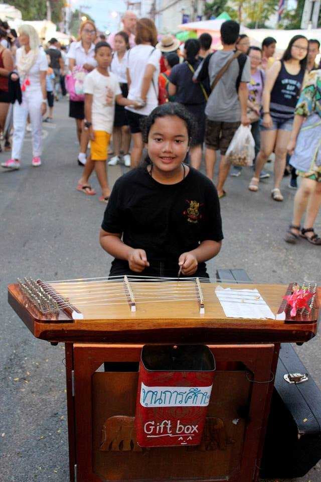 Street Performance in Chiang Mai Night Bazaar