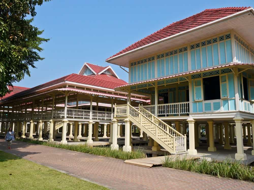 Maruekhathaiyawan Palace - Former Seaside Summer Retreat