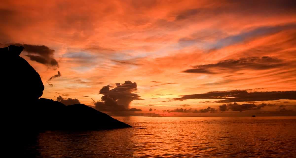 Magnificent Sunrise View, Similan Islands