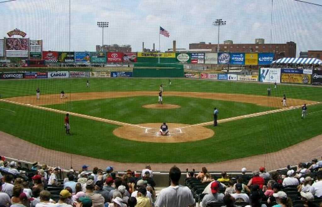 Clipper Magazine Stadium