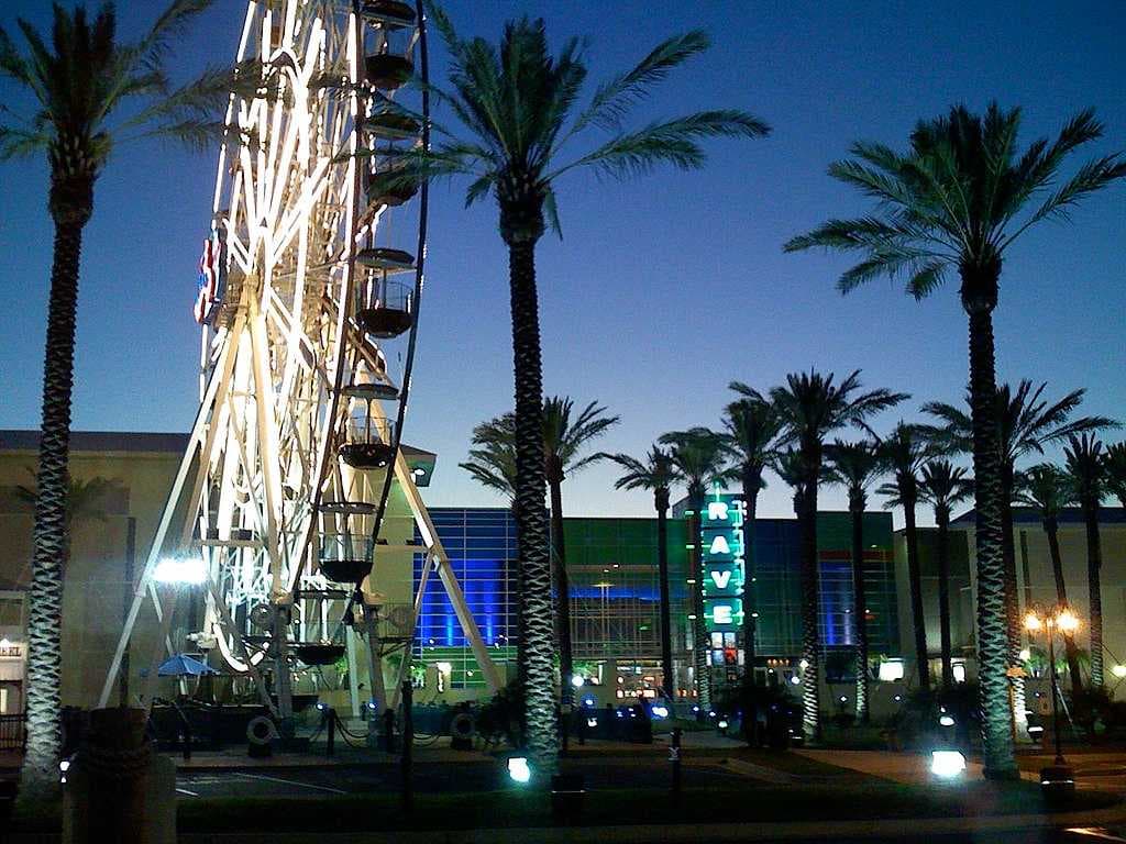 Ferris Wheel at The Wharf