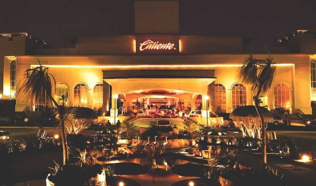 Entrance to the Casino Hipódromo Aguacaliente (Source)