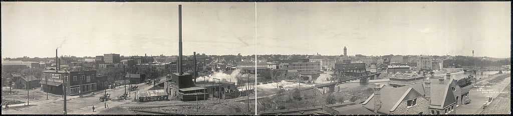 Sioux Falls travel image