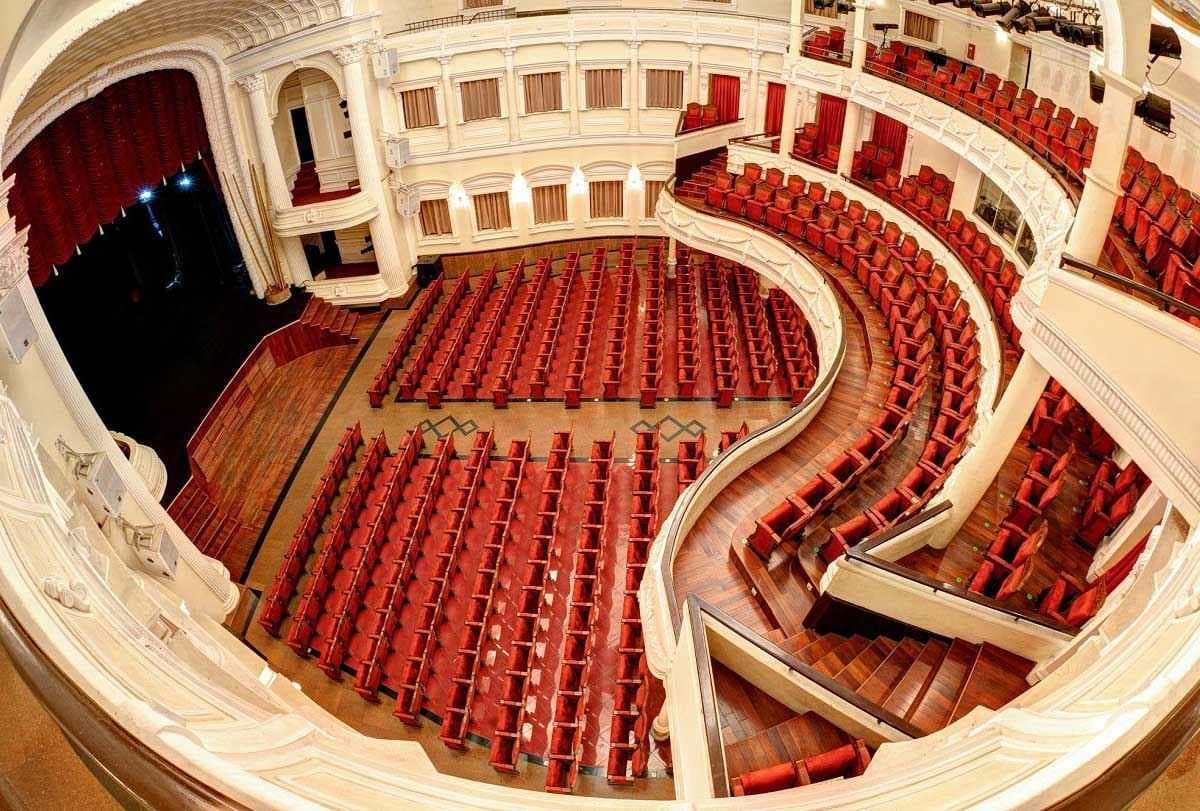Saigon Opera House travel image