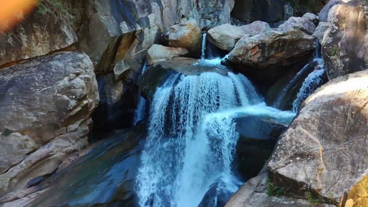 Ba Ho Waterfalls travel image