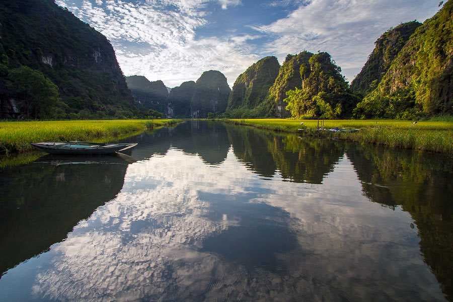 Tam Coc travel image